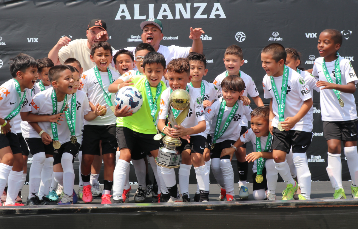 MEET THE CHAMPIONS